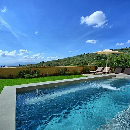 Holiday home Casa Lionardo By Posarellivillas *