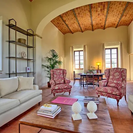 Holiday home Casa Lionardo By Posarellivillas