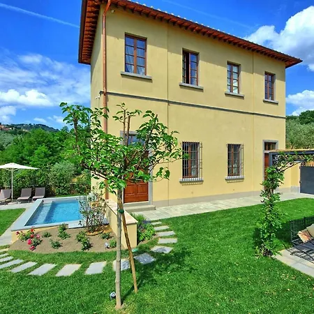 Casa Lionardo By Posarellivillas Vinci